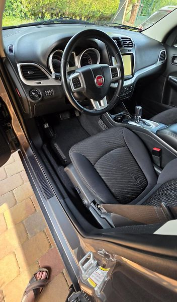 Fiat Freemont (2012) Pouze 92000 km,dobře udržovaný - fotka 12 z 25