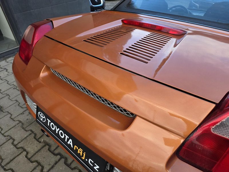 Toyota MR2 1.8-CABRIO - fotka 12 z 22