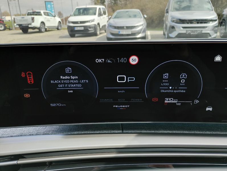 Peugeot 5008 (2025) GT Hybrid 145 e-DCS6 - fotka 20 z 28