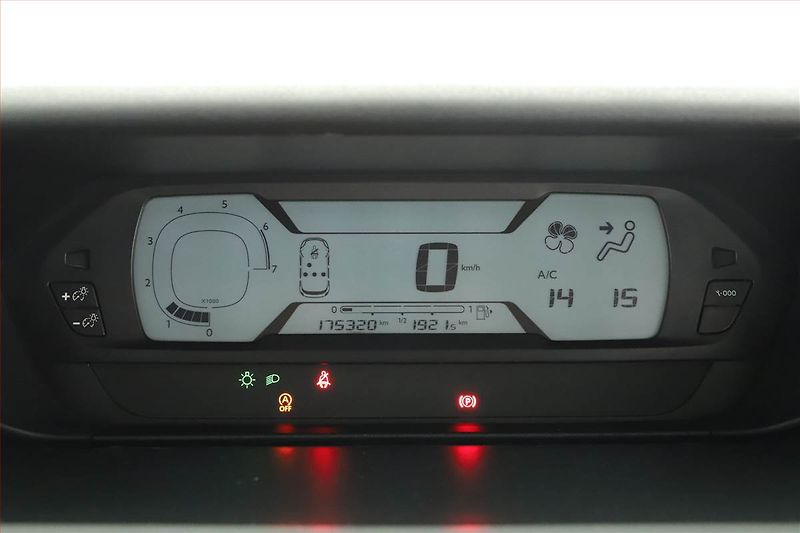Citroën C4 SpaceTourer (2019) PureTech 130, Navi, Tempomat - fotka 8 z 13