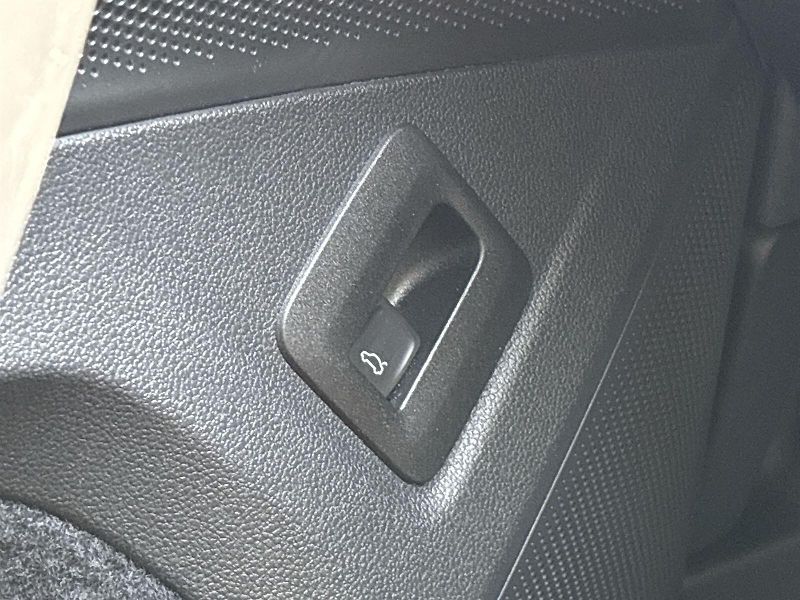 Volkswagen Tiguan (2025) 2.0 TDI 4Motion DSG R-Line Peo - fotka 24 z 33
