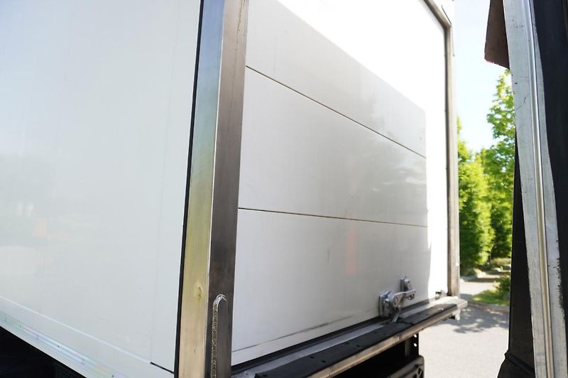 Volvo (2008) FH440 Refrigerator Set/Schmitz - fotka 17 z 24