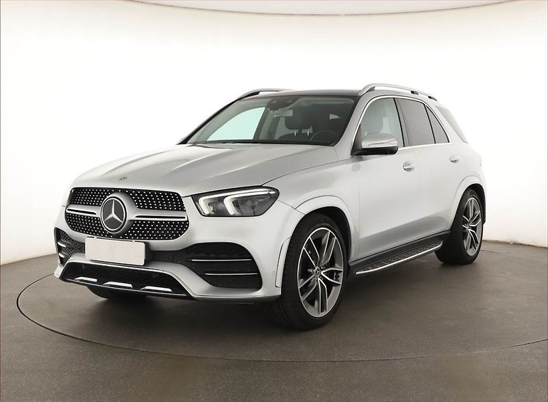 Mercedes-Benz GLE (2020) 450 - fotka 2 z 31