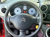 Citroën Berlingo 1,6 bHDi *SERV.KN. záruka km - náhled 27