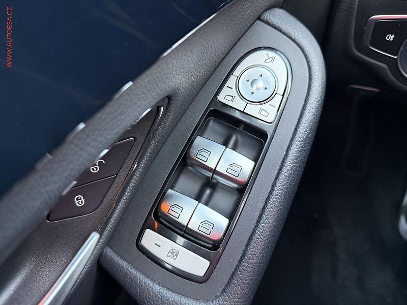 Mercedes-Benz Třídy C (2019) 1.6 d C 200, 1.maj,ČR, AT - fotka 11 z 22