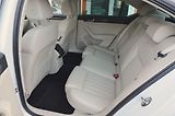 Škoda Superb (2017) 2.0 TSi 206kW DSG 4x4 L&K / ČR - náhled 17