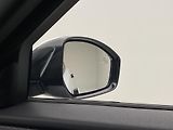 Land Rover Range Rover Velar D200 SE AWD AUT  - náhled 33