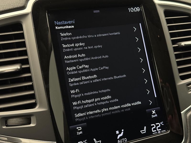 Volvo XC90 D5 AWD MOMENTUM PRO  - fotka 41 z 50