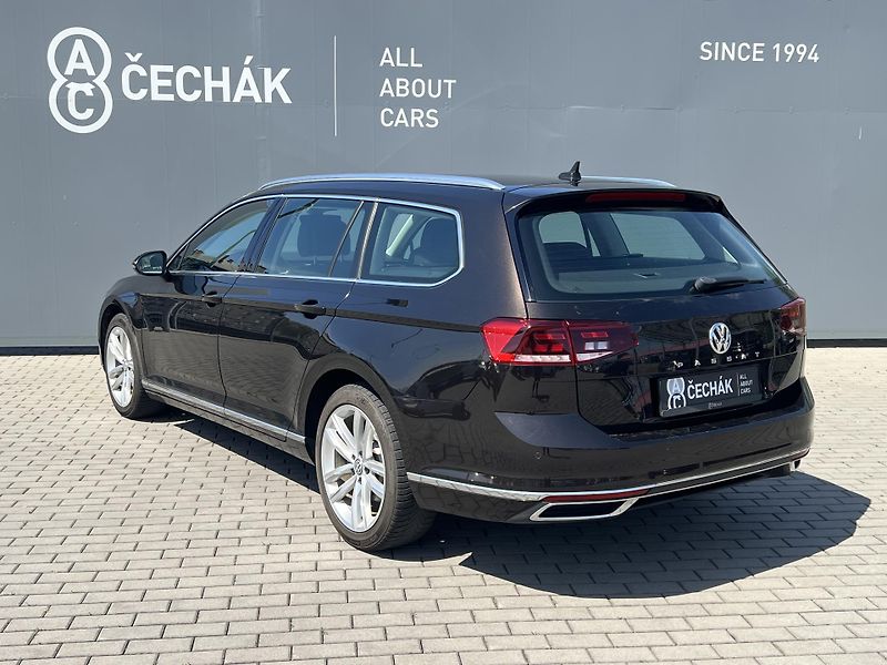 Volkswagen Passat (2020) 2.0TDi*140kW*DSG*ACC - fotka 7 z 32