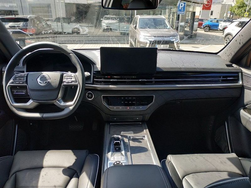 KGM Rexton 2.2 PREMIUM 4WD AT, SKLADEM - fotka 11 z 32