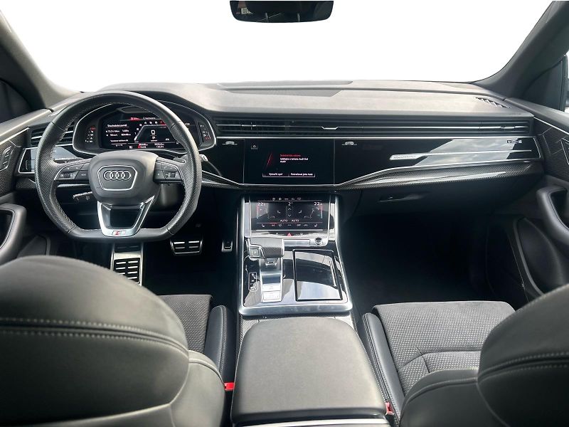 Audi SQ8 4.0 TFSI - fotka 10 z 24