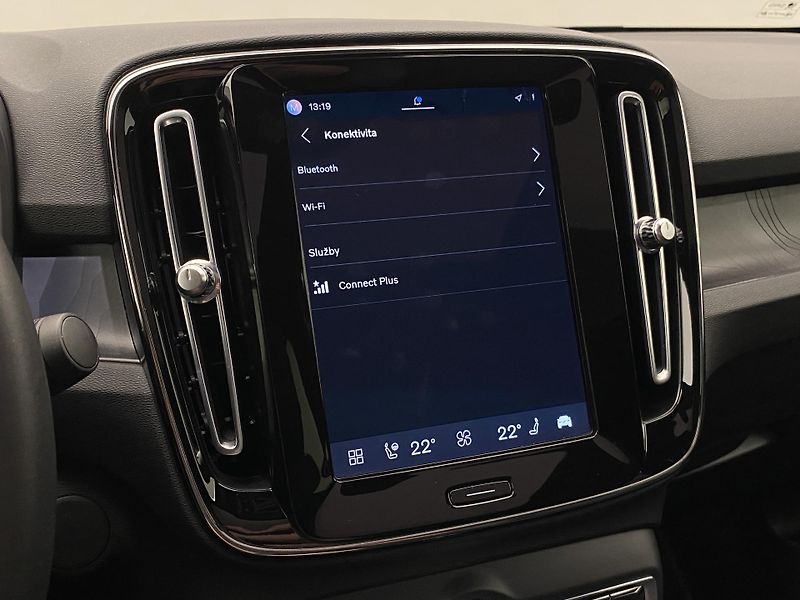 Volvo C40 PURE ELECTRIC RECHARGE PLUS - fotka 54 z 57