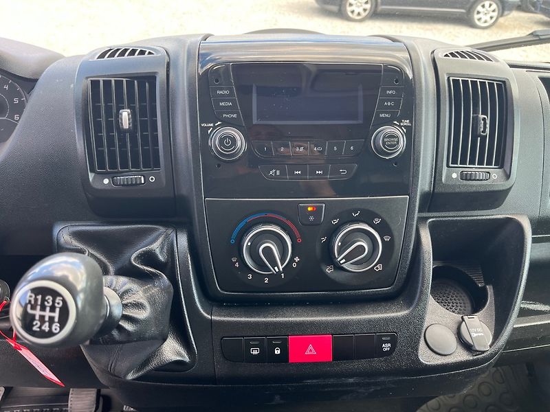 Citroën Jumper (2021) 2.2 HDi 103 kW L4H3 - fotka 9 z 16