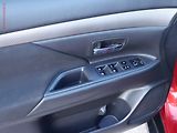 Mitsubishi Outlander (2017) 2.0MiVEC 4WD, AT, +kola - náhled 15