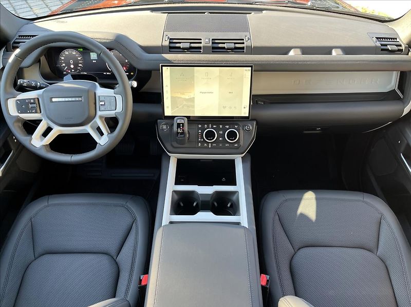 Land Rover Defender (2026) 110 D200 S - fotka 15 z 30