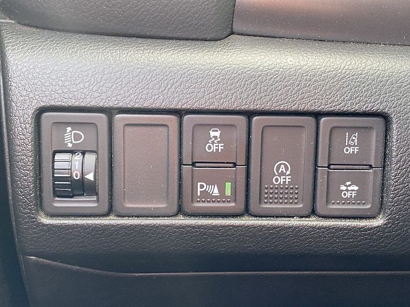 Suzuki Vitara 1.4BoosterJet, 18tis km, navi - fotka 16 z 17