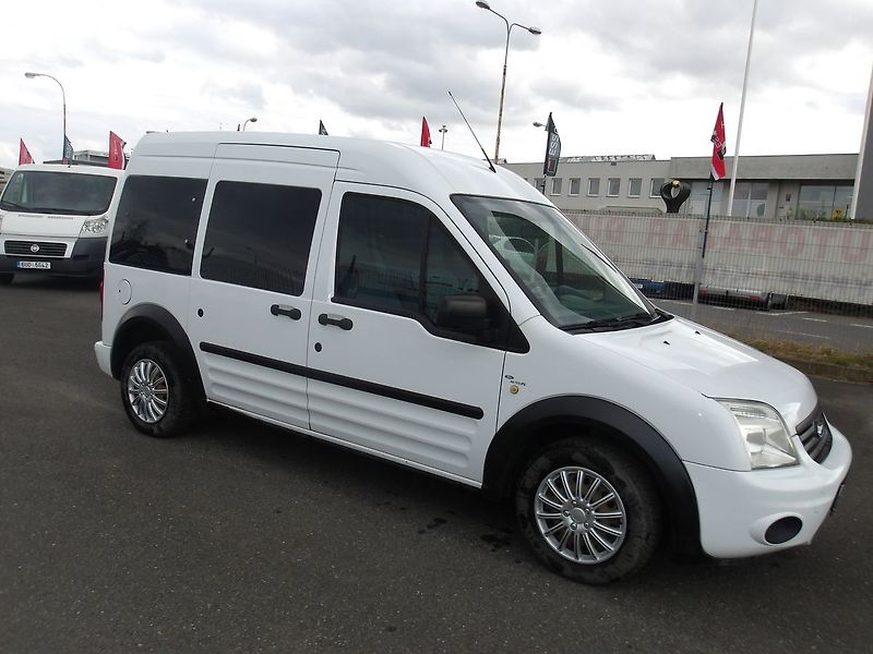 Ford Transit Connect 1,8TDCi L1H2 ČR NAJ.179000km ! - fotka 10 z 33