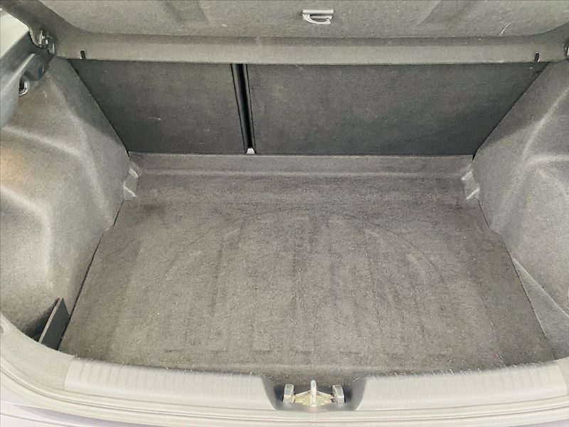 Kia Ceed 1,4 CVVT 73 kW Klima 1. maj.ČR - fotka 20 z 24