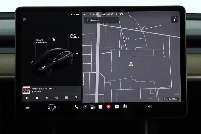 Tesla Model 3 (2019) Long Range 4WD 78kWh, SoH 82% - fotka 14 z 20
