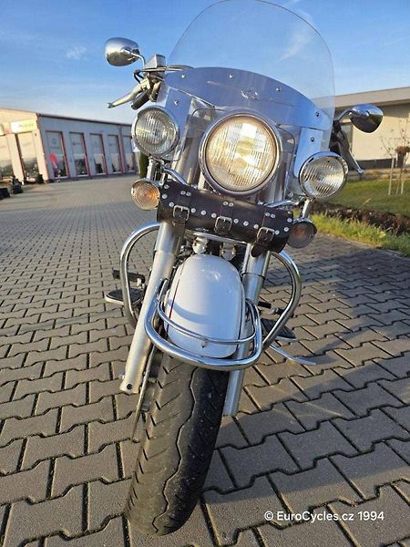 Yamaha XV 1700 Road Star (2004) Silverado REZERVACE - fotka 9 z 16