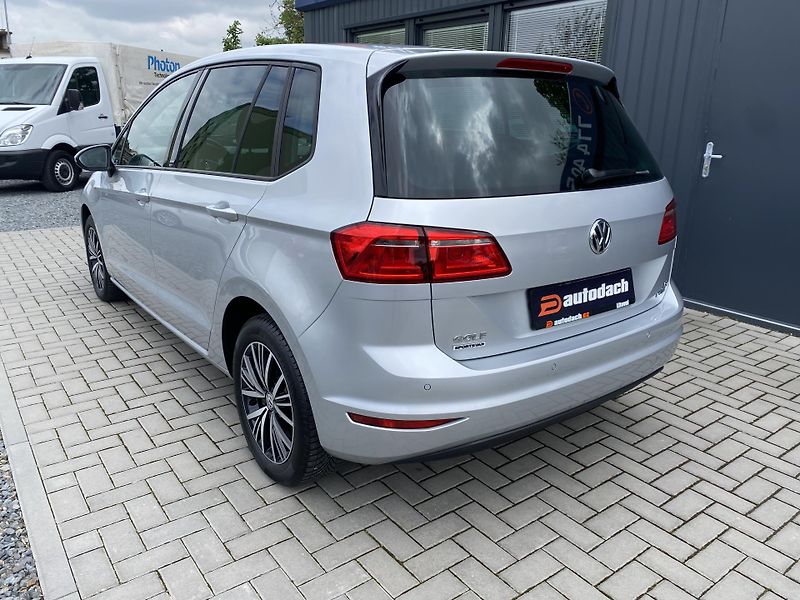 Volkswagen Golf Sportsvan 1.2 TSI ALLSTAR - CLIMATRONIC - fotka 3 z 39