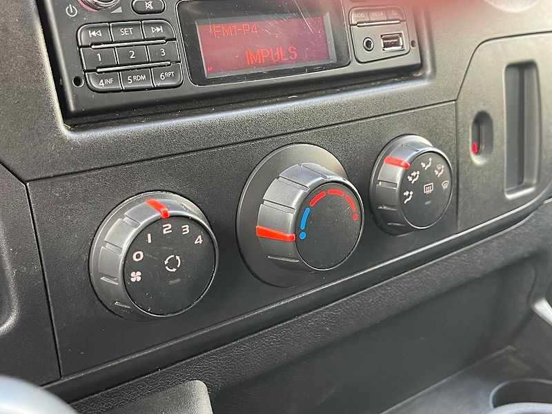 Renault Master 2.3dCi 81kW*CHLAĎÁK*CZ*DPH - fotka 29 z 29