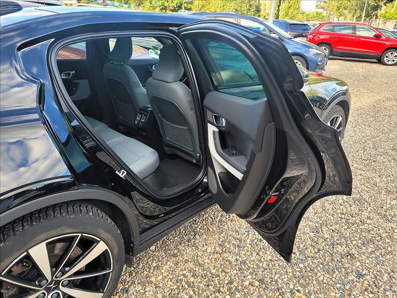 Polestar 2 0,0 zálohováno      300kw,AWD, - fotka 17 z 50