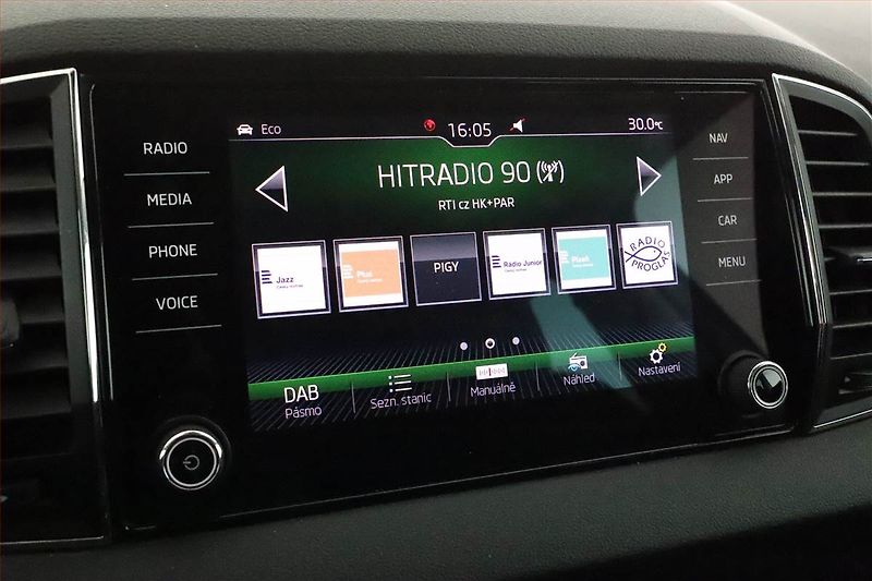 Škoda Karoq (2018) 2.0 TDI, 4X4, Kůže, Navi - fotka 9 z 20