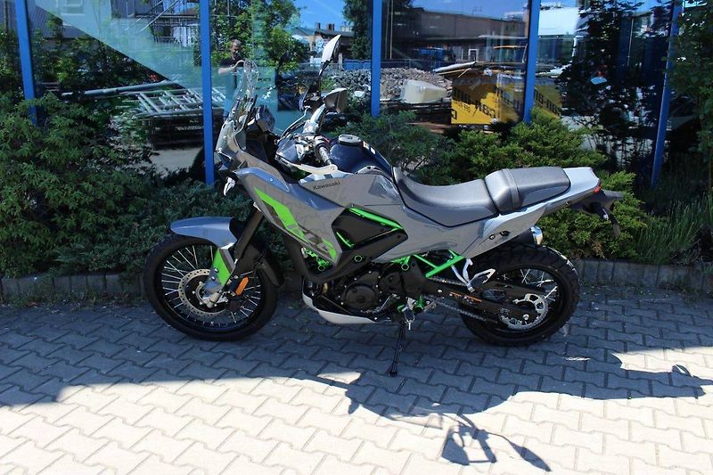 Kawasaki KLE 500 (2026) SE 2026 SKLADEM - fotka 7 z 9