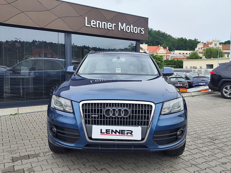 Audi Q5 2.0 TDi/125kW quattro - fotka 2 z 27