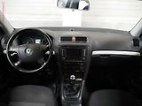 Škoda Octavia (2008) 1.6MPi, 1.maj, Navi, výhř - náhled 8