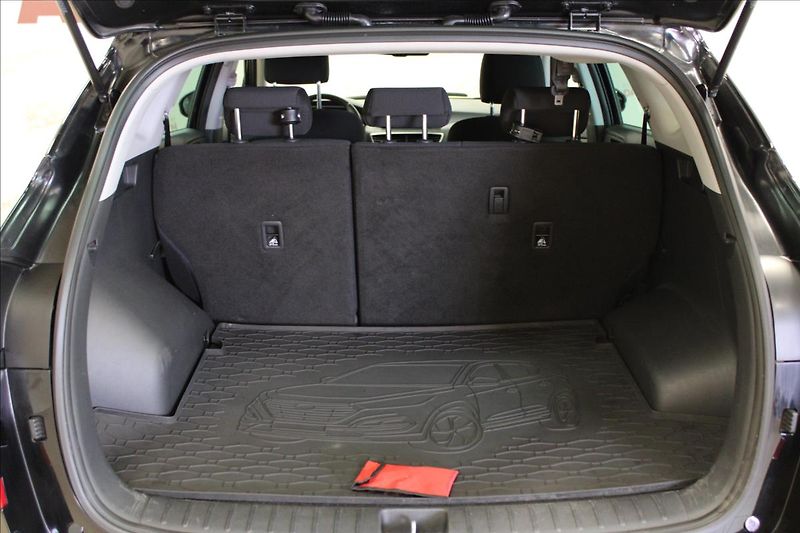 Hyundai Tucson 1,6 T-GDI Best of Czech Turbo - fotka 8 z 39