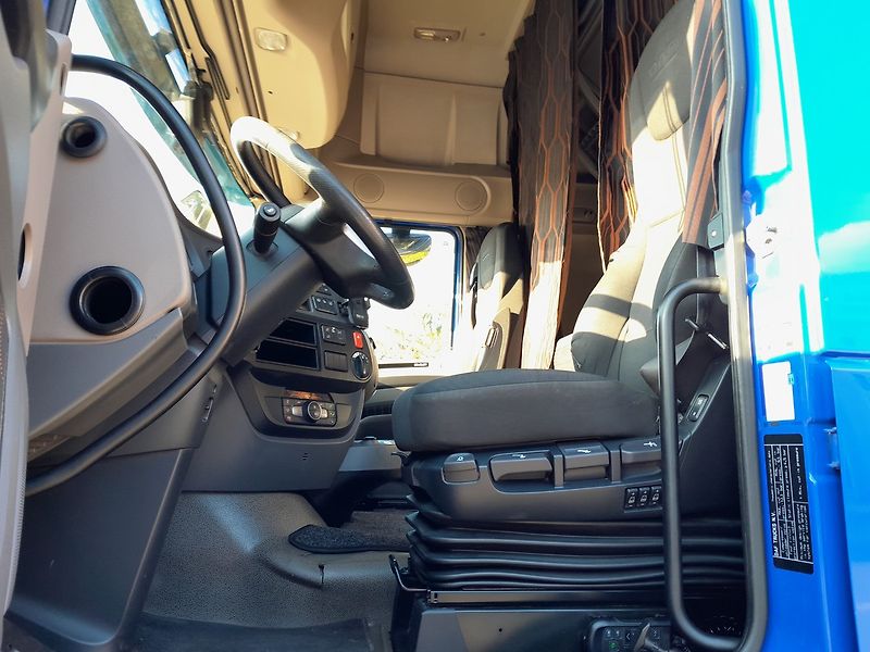 DAF XF 480 FT SSC LowDeck - fotka 10 z 33