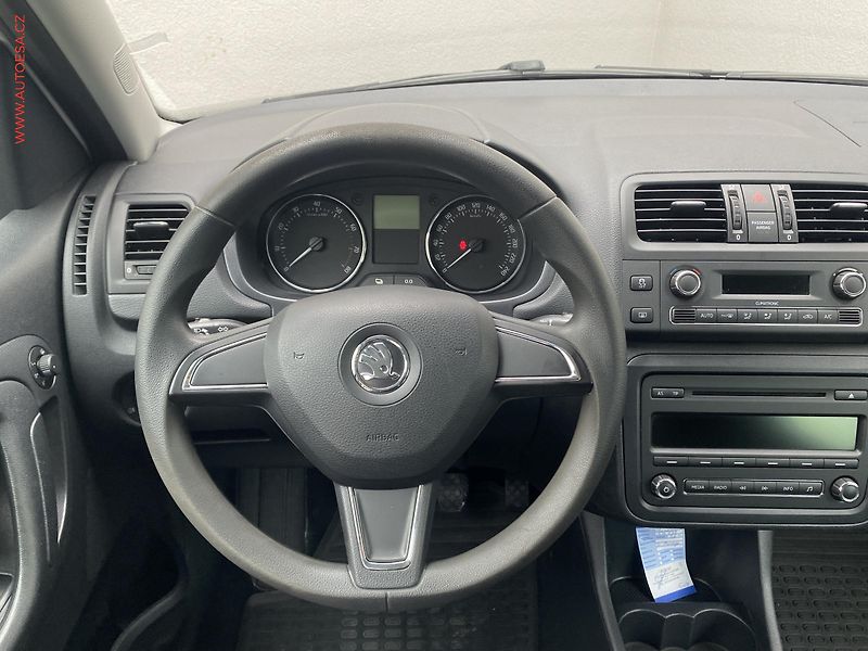 Škoda Roomster (2014) 1.2 TSi, Ambition - fotka 11 z 15