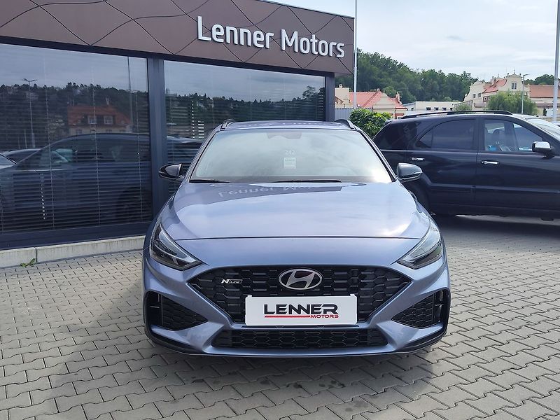 Hyundai i30 1.5 T-GDI/103kW N-Line DCT - fotka 2 z 32