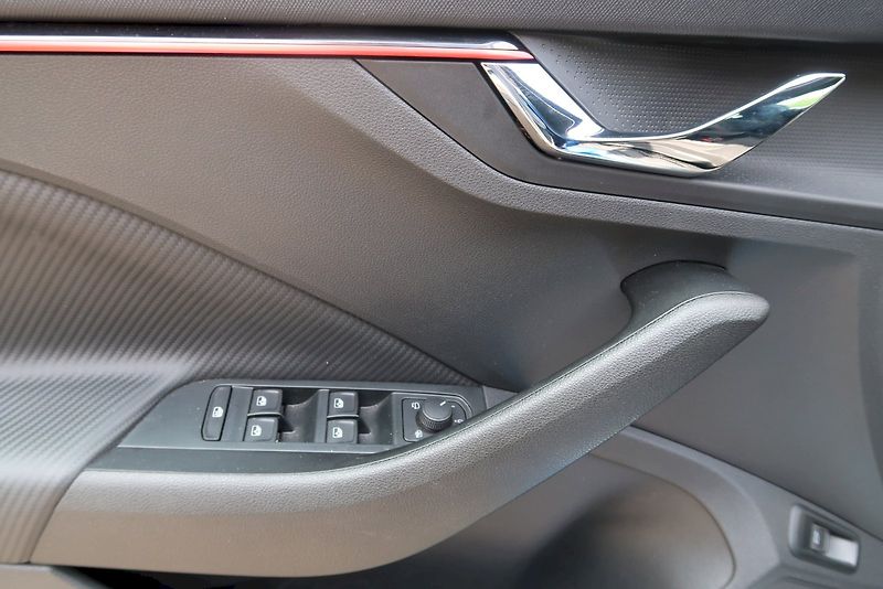Škoda Kamiq (2025) MC 1.5 TSI 110 kW DSG - fotka 16 z 28