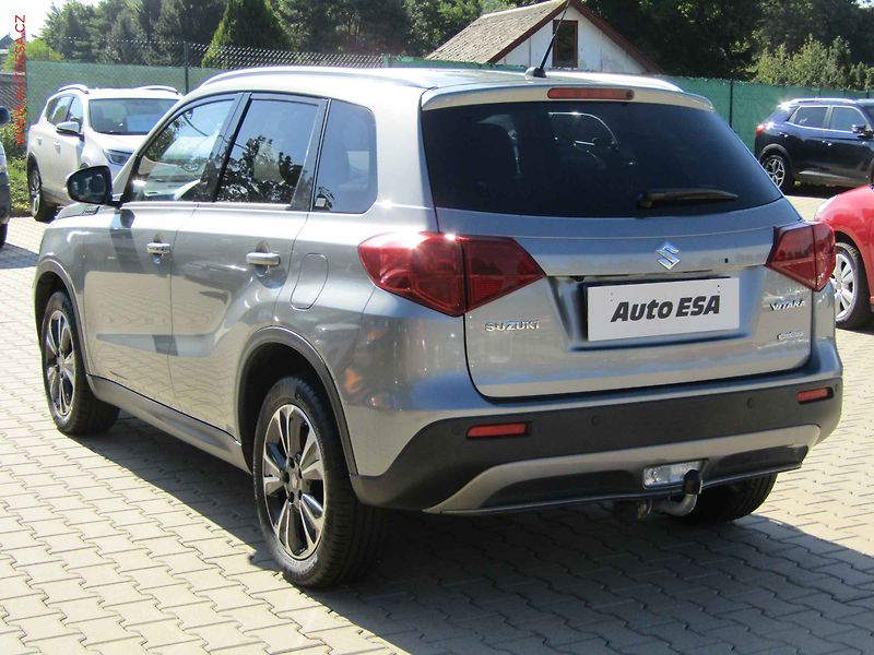 Suzuki Vitara (2018) 1.4 BJet allgrip, 2.maj,ČR - fotka 6 z 16