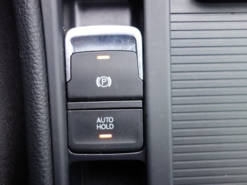 Volkswagen Golf (2019) 1.6TDI 85kW -ACC-VIRTUAL-DPH - fotka 19 z 34