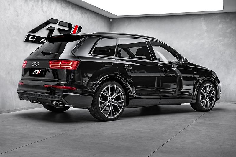 Audi SQ7 4,0TDI 7míst HuD BOSE - fotka 5 z 27