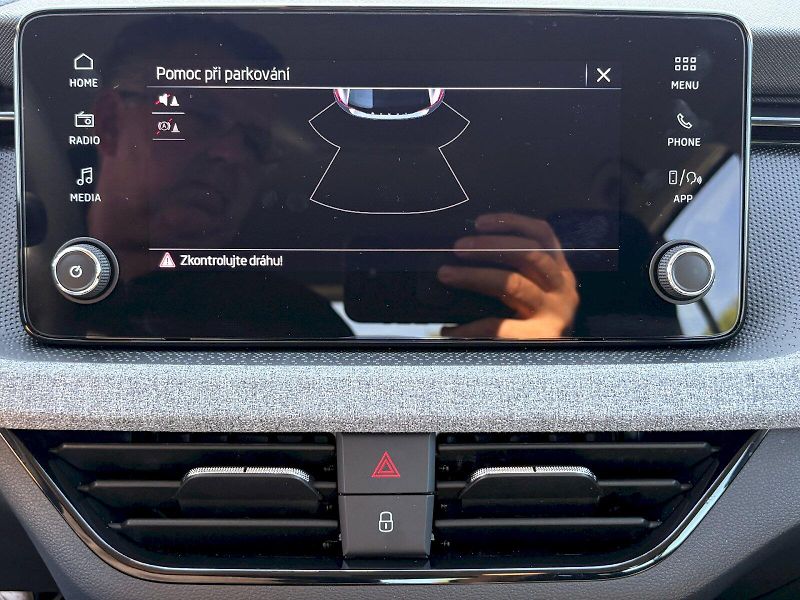 Škoda Scala (2025) 1.0 TSI / 85 kW / SELECTION - fotka 12 z 28