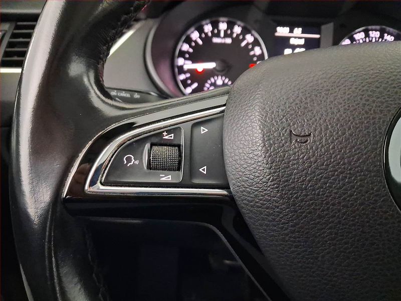Škoda Octavia (2016) Style 2.0 TDI, Navi, Tempomat - fotka 16 z 19