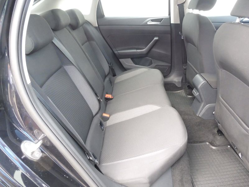 Volkswagen Taigo (2022) Life 1,0 TSI 81kW - fotka 19 z 26