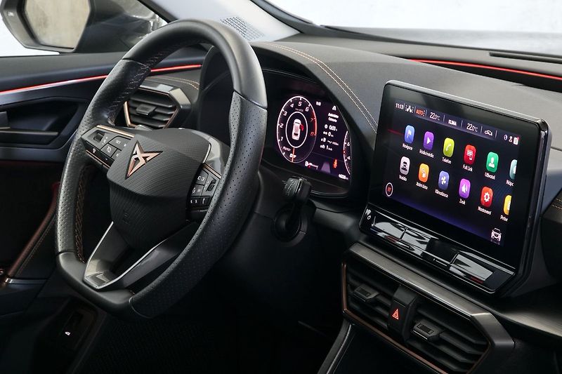 Cupra Formentor 1.5TSI 110kW Kamera Kessy ACC - fotka 13 z 32