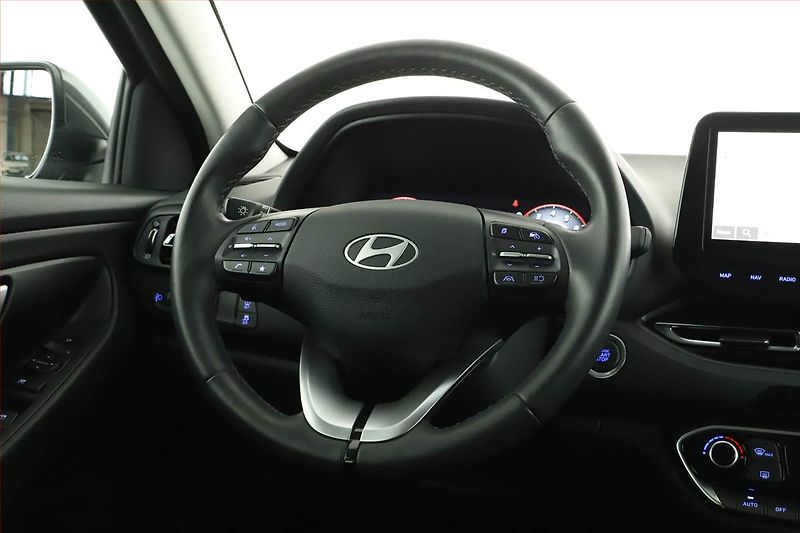 Hyundai i30 (2025) Style 1.0 T-GDI, Automat - fotka 8 z 15