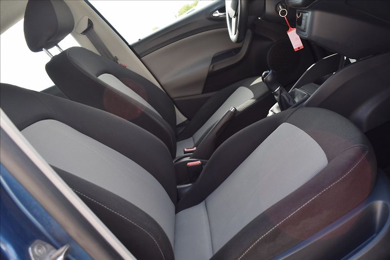 Seat Ibiza 1,6 d 77KW NOVÝ OLEJ+FILTR ALU - fotka 33 z 34