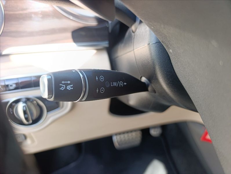 Mercedes-Benz Třídy V 2,1 CDi 4Motion, Kamera Navi - fotka 30 z 37
