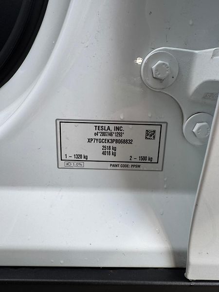 Tesla Model Y PODĚBRADY LR DM   91% - fotka 43 z 44