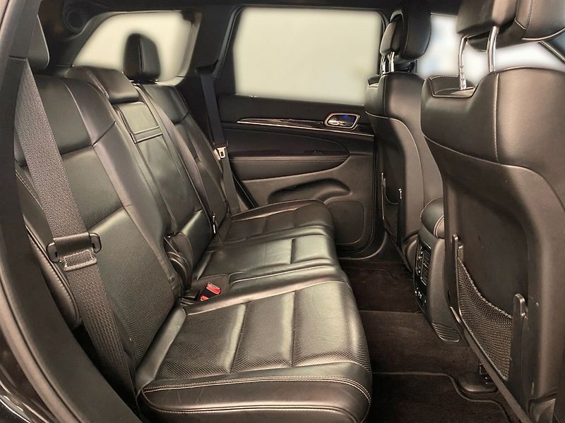 Jeep Grand Cherokee (2016) 3.0CRD 184kw, OVERLAND, ČR - fotka 17 z 20