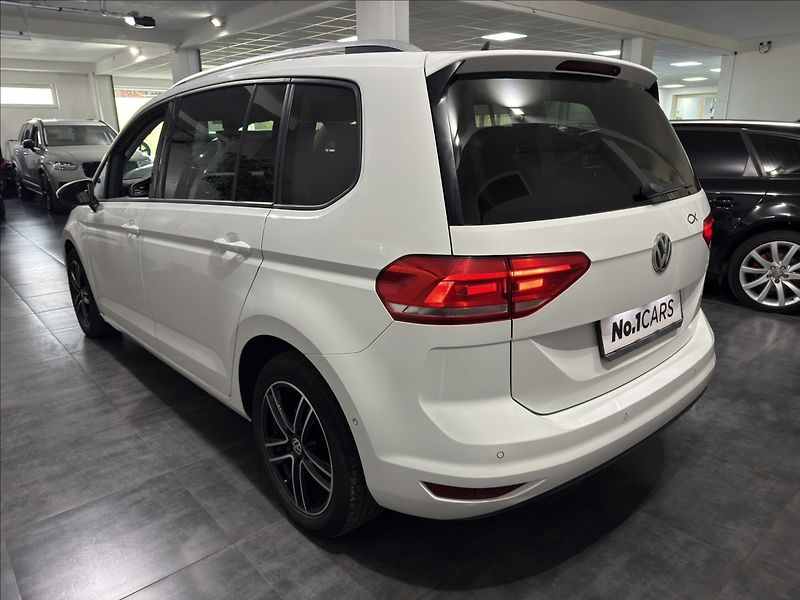 Volkswagen Touran 1,6   TDI JOIN ACC PANORAMA - fotka 4 z 31