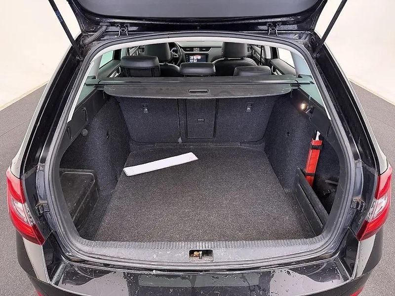 Škoda Octavia 1.4TSI 110kW LED Style Kůže TZ - fotka 6 z 6